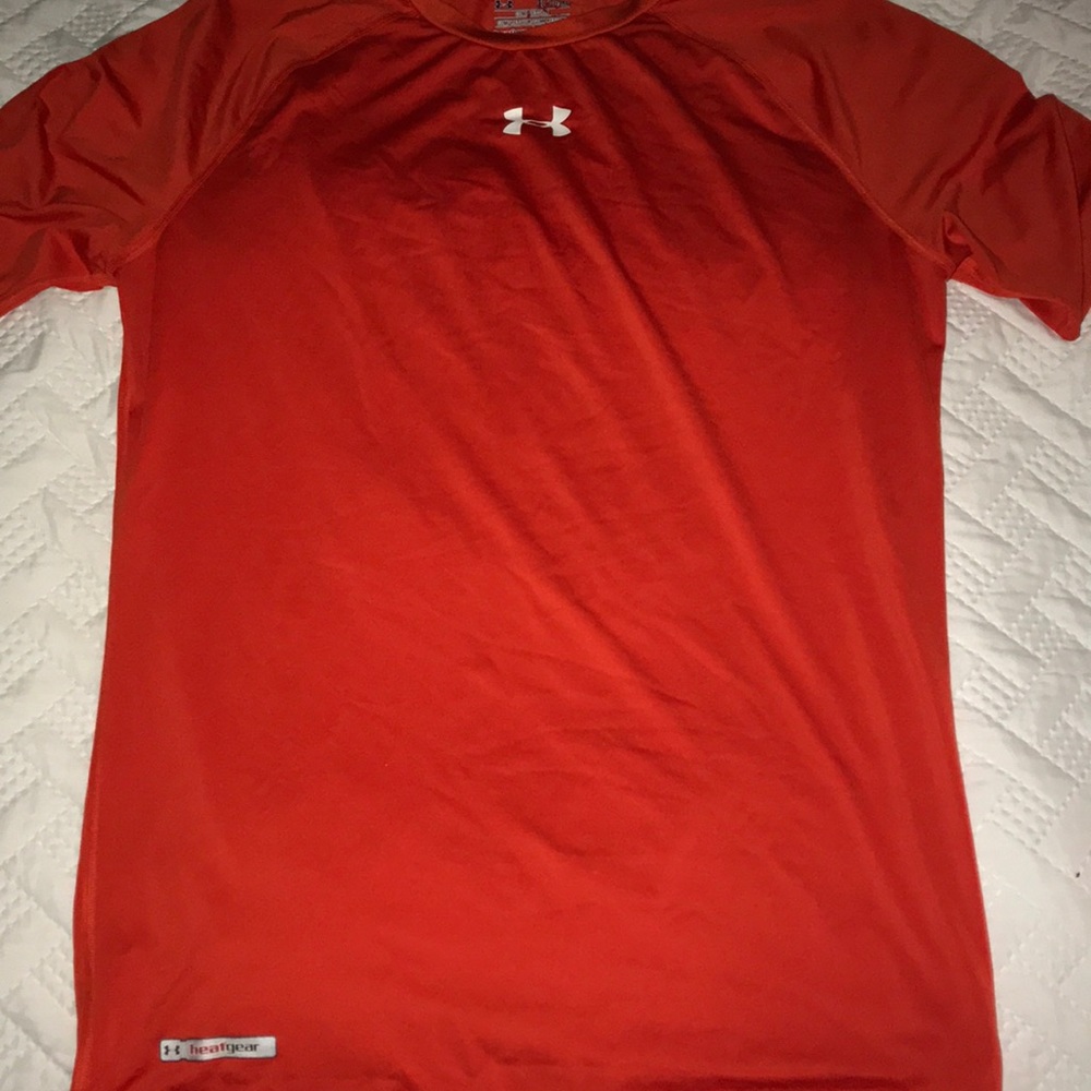 Underarmour workout shirt